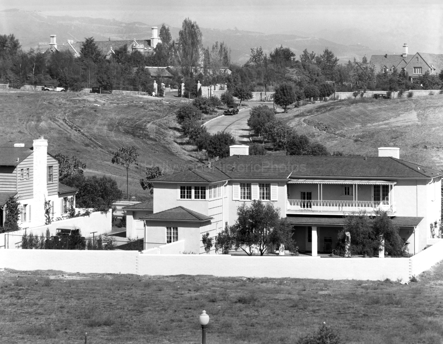 Holmby Hills 1933 WM.jpg